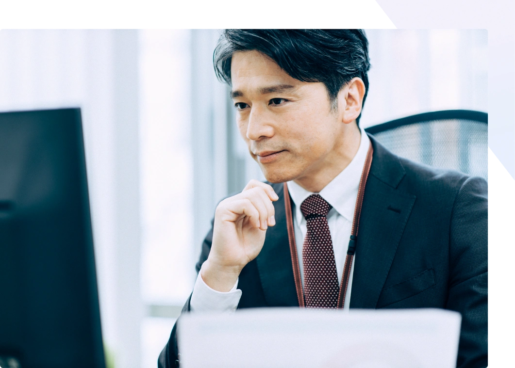美容医療SEOの表現設計を検討する担当者